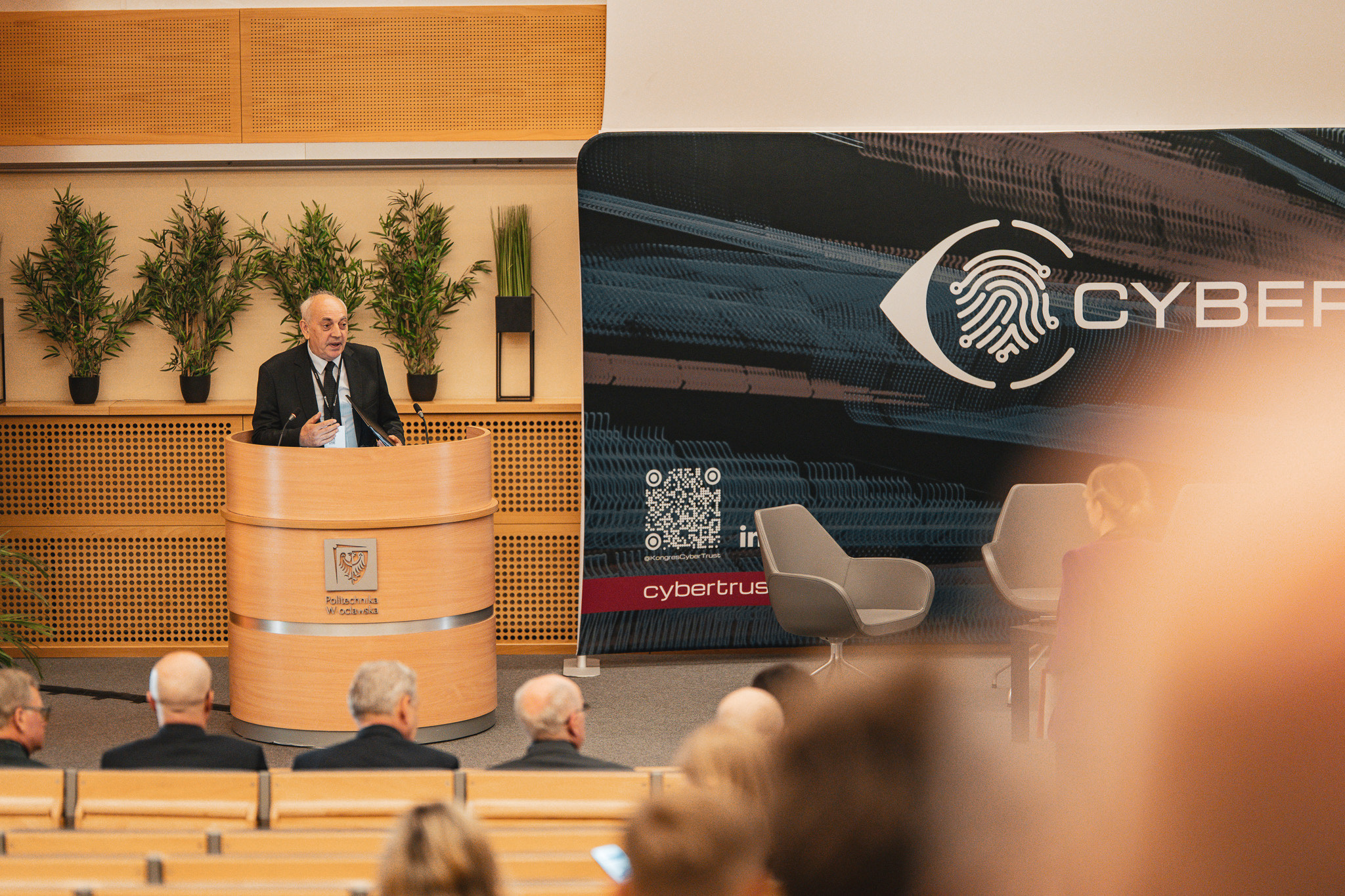 CyberTrust - przebieg debaty otwierającej kongres